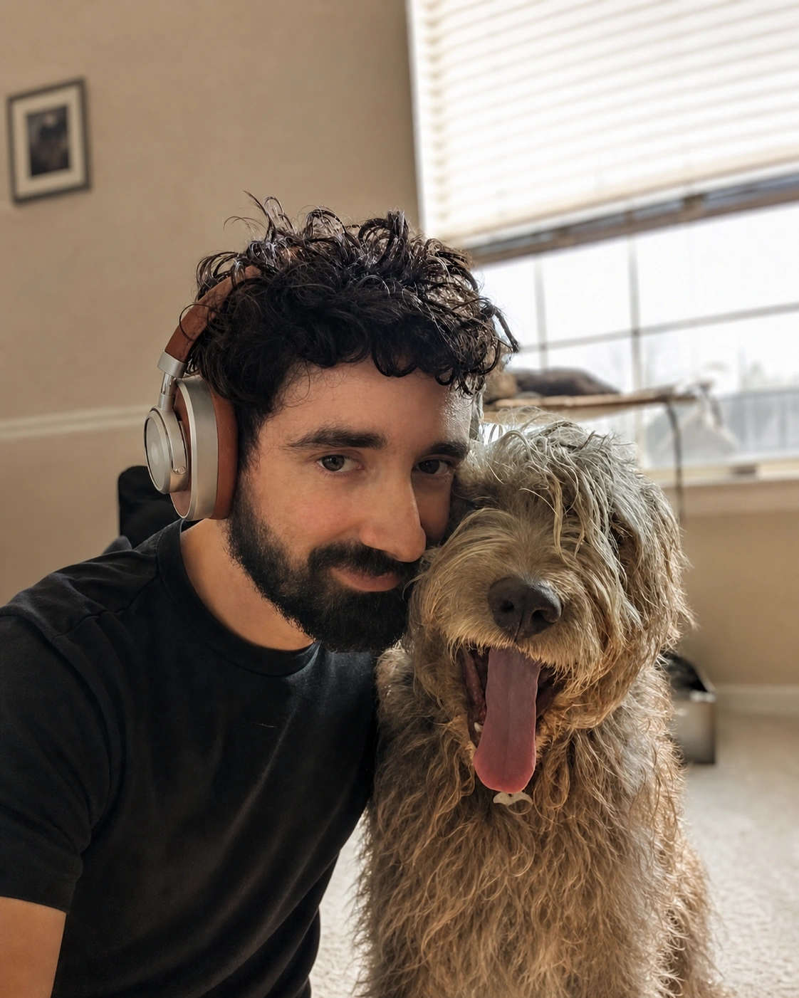 Alejandro Ponce-Flores with his dog